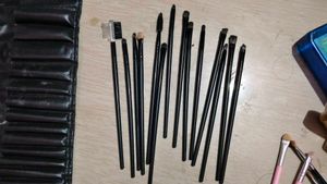 Makeup Brush Set