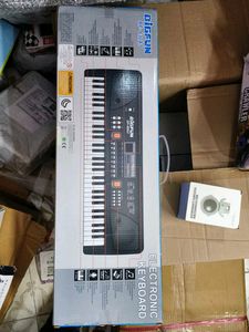 BF-630A1 61-Key Electronic Teaching Keyboard Piano