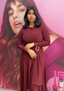 Elegant Maroon Midi Dress