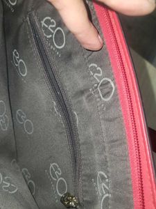 Red Handbag e2O
