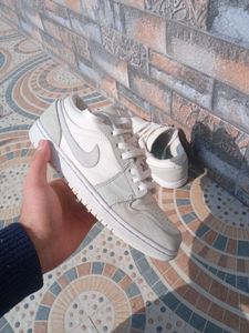 Nike Jordan 1 (Paris)