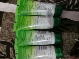 Everyuth Neem Face Wash Pack 4 Pecise