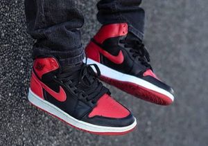 *Grab Or Miss* Nike Air Jordan 1 Bred