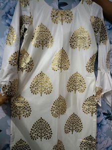 Off White Kurti With Golden Kota Patti Design
