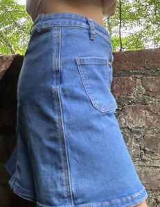 Y2K Mini Skirt