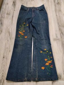 Ma1146 sabrin bootcut jeans waist 24 inches