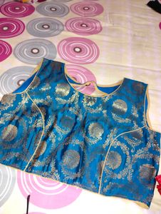 Elegant Brocade Blouse