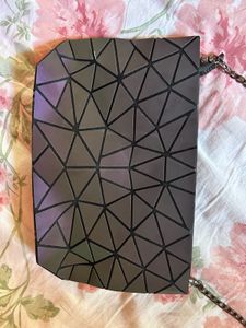 Geometric Chain Bag