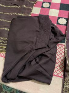 Beautiful Suit With Freebies