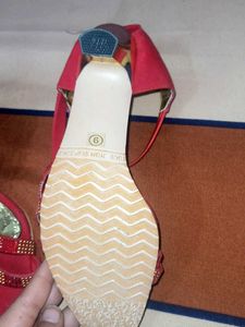 beautifull Red Embellished 👠❤️