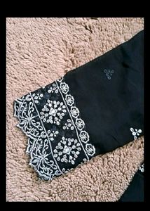 Pakishtani Suit Price Drop