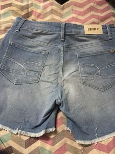 Jealous 21 Short