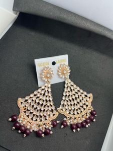 Light Weight Hanging Earring
