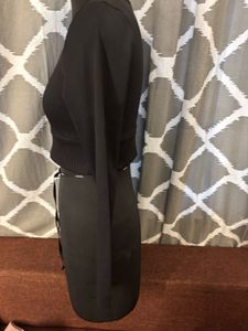 Black Long Sleeve Crop Top