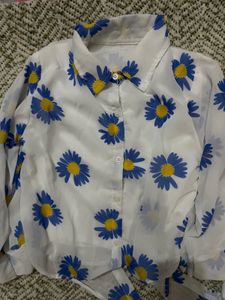 3 Cutesy Floral Tops Combo 🌻