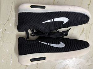 Nike Sneakers - Stylish &amp; Comfy