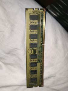 SAMSUNG 2GB RAM DDR 3