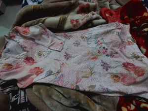 Floral Embroidered Kurti