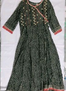 Elegant Green Printed Gown