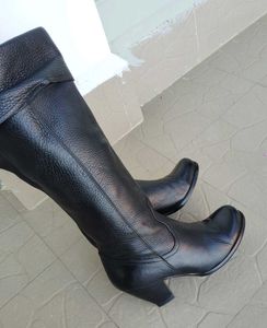 Statement Boots 👢