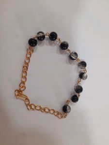 Black Bead &amp; Gold Chain Bracelet