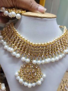 Kundan Pearl Neck Piece