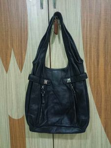 Black Banana Republic Handbag