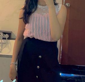 Pink Tank Top With Lace