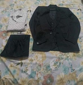 Black Coat Set For Boys