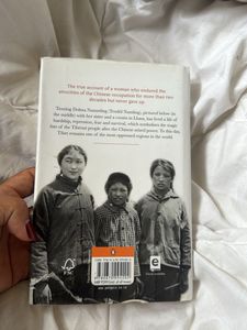 A Childhood in Tibet by Therese Obrecht Hodler