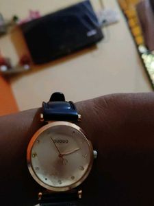 watch like new