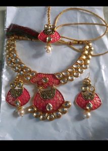 Pink & Gold Kundan Jewelry Set