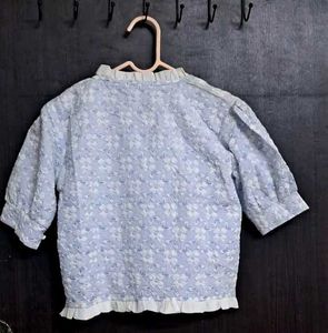 Women Tops