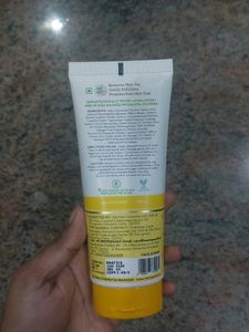 Mamaearth Ubtan Face Scrub