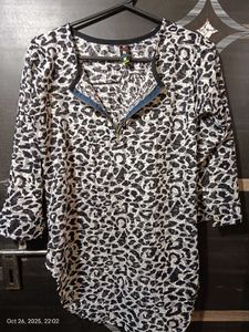 Leapord print net top