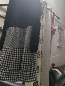 It&#39;s Black And White Dress Of Xxl