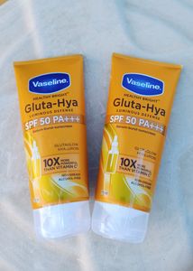 2 Pack ❤️ Vaseline Gluta-Hya Sunscreens 🌞