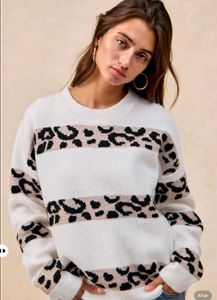 New with tag Pinterest Stylish Animal Print Sweate