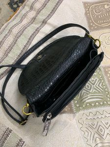 Very New And Extremely Elegant Sling Bag