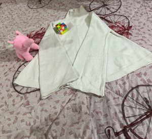 White Woollen Top Used
