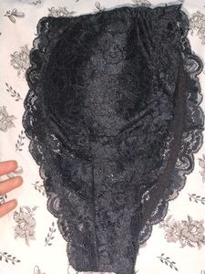 Black Padded Tube Braa Gud Condition