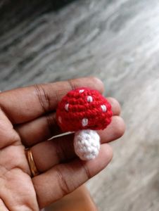 Mushroom Hairclip