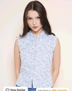 SLEEVELESS TOP