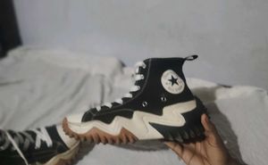 Converse Run Star Motion High Top Once Used