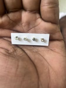 4 Pc Stud For Girls And Women