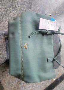 Stylish Vanity Bag