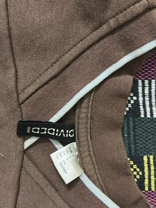 a cute crop H&amp;M sweatshirt