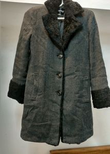 Branded Warm Winter coat For Outerwear.