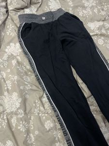 Max Black Joggers