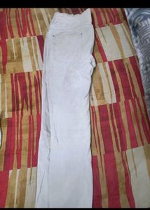 Levis Lower